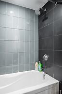 Waterfront York Suites