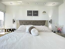 Waterfront York Suites