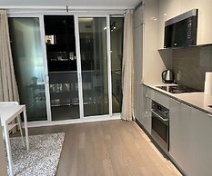 Waterfront York Suites