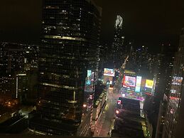 Waterfront York Suites