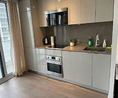 Waterfront York Suites