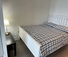 Waterfront York Suites