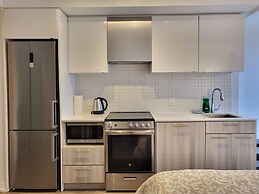 Waterfront York Suites