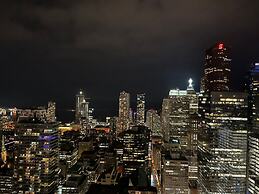 Waterfront York Suites