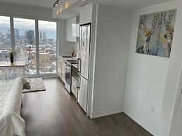 Waterfront York Suites