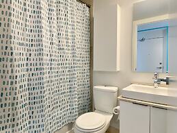 Waterfront York Suites