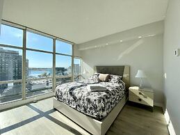 Waterfront York Suites