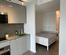 Waterfront York Suites