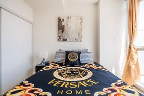 Waterfront York Suites