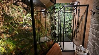 Glamping at Karuna El Nido