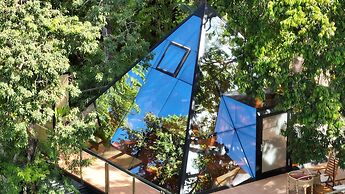 Glamping at Karuna El Nido