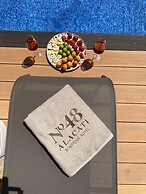 No 48 Alaçatı