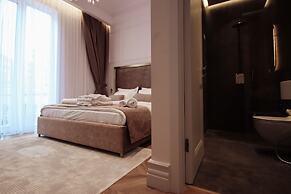 The Crown Boutique Hotel & SPA