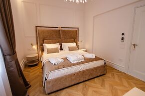 The Crown Boutique Hotel & SPA