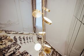 The Crown Boutique Hotel & SPA