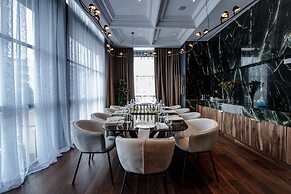 The Crown Boutique Hotel & SPA