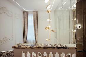 The Crown Boutique Hotel & SPA