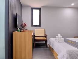 Golden Sun Hotel Apartments