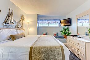 0211 The Blue Lighthouse by Atlantic Towers