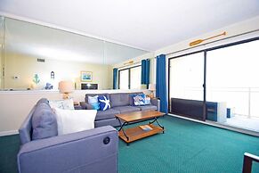 Towers 402 2 Bedroom Condo by RedAwning