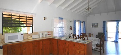 Immaculate 3 Bed Villa Overlooking Admiralty Bay