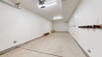 Obsidian Serenity -private Hot Tub