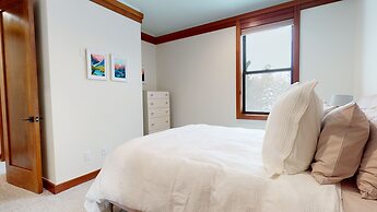 Obsidian Serenity -private Hot Tub