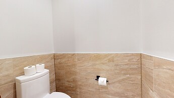 Obsidian Serenity -private Hot Tub