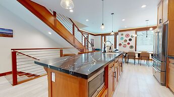 Obsidian Serenity -private Hot Tub