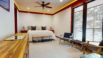 Obsidian Serenity -private Hot Tub