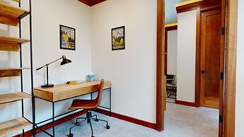 Obsidian Serenity -private Hot Tub