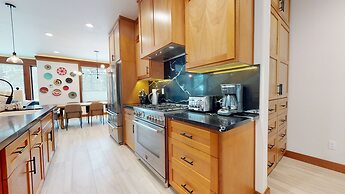 Obsidian Serenity -private Hot Tub