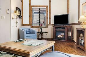 The Cottages on Lake Bluff -nearby Table Rock Lake!