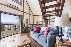 The Cottages on Lake Bluff -nearby Table Rock Lake!