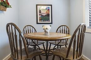 Windjammer Cottage - Branson