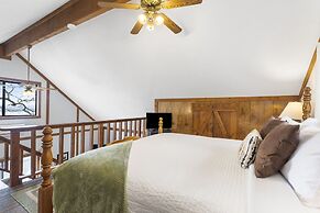 Windjammer Cottage - Branson