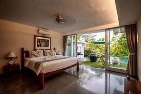 Luxury 3BR Kahuripan Villa