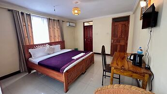 Runako Lodge