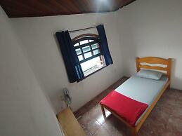 Haja Luz Pousada em Itaquaquecetuba