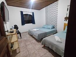 Haja Luz Pousada em Itaquaquecetuba