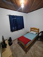 Haja Luz Pousada em Itaquaquecetuba