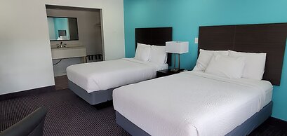 Travelodge by Wyndham Livonia/Canton/Novi Detroit Area