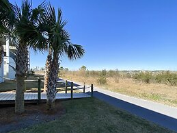 West Side Cottages by SVR