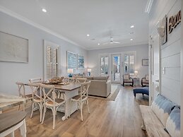 West Side Cottages by SVR