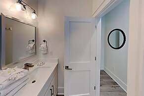 West Side Cottages by SVR