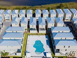 West Side Cottages by SVR