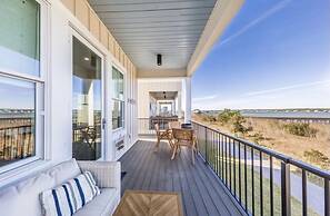 West Side Cottages by SVR