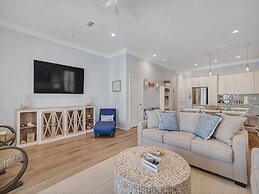 West Side Cottages by SVR