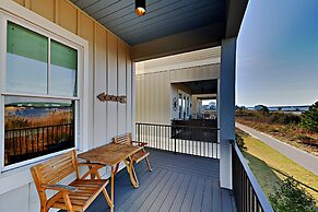 West Side Cottages by SVR