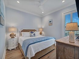 West Side Cottages by SVR